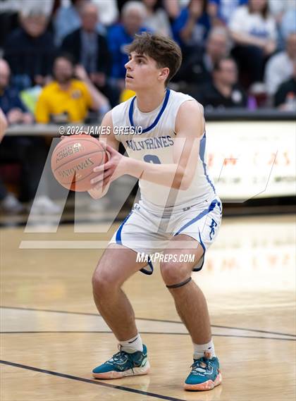 Thumbnail 1 in Ellwood City vs. Mohawk Area (PIAA 3A Round 2) photogallery.