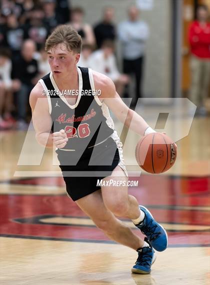 Thumbnail 2 in Ellwood City vs. Mohawk Area (PIAA 3A Round 2) photogallery.