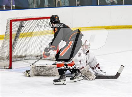 Thumbnail 1 in Kimball Union Academy vs. Salisbury School (Flood-Marr Tournament Final) photogallery.