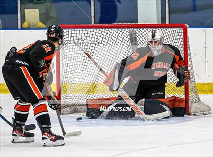 Thumbnail 2 in Kimball Union Academy vs. Salisbury School (Flood-Marr Tournament Final) photogallery.