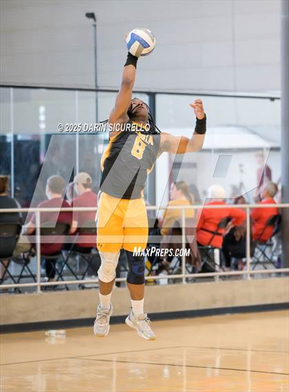 Thumbnail 2 in Green Valley vs. Peoria (Epic Tourneys Invite) photogallery.