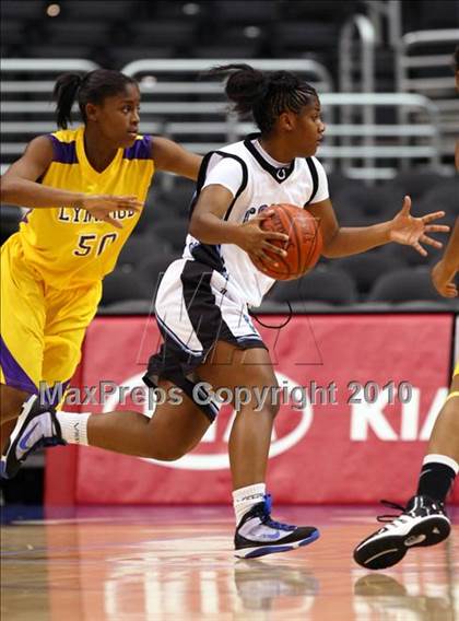 Thumbnail 3 in Lynwood @ Carson (Staples Center Tournament) photogallery.