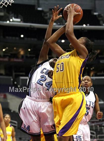 Thumbnail 1 in Lynwood @ Carson (Staples Center Tournament) photogallery.