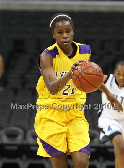 Thumbnail 1 in Lynwood @ Carson (Staples Center Tournament) photogallery.