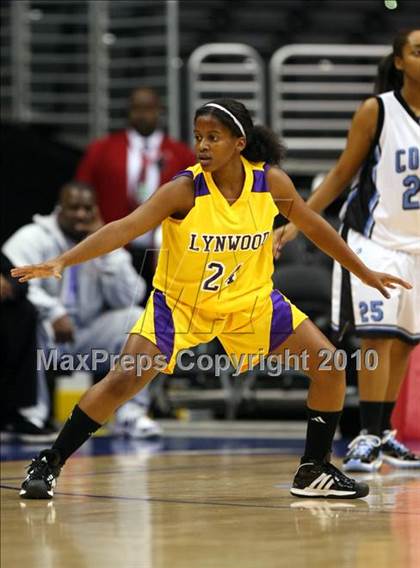 Thumbnail 1 in Lynwood @ Carson (Staples Center Tournament) photogallery.