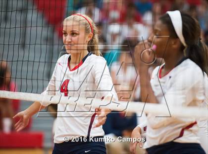Thumbnail 2 in Carroll @ Grapevine photogallery.
