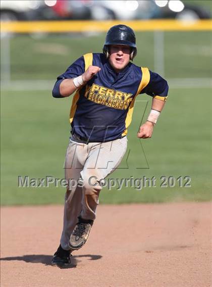 Thumbnail 2 in Perry @ Attica photogallery.