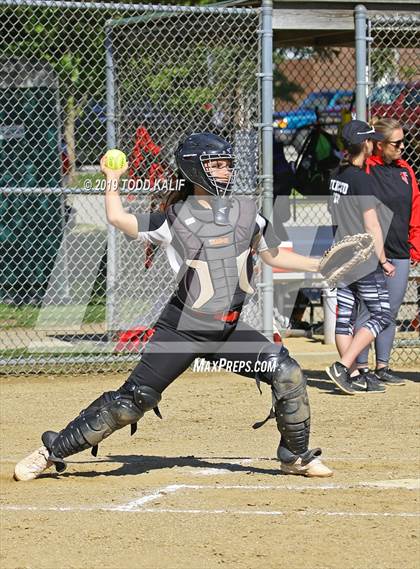 Thumbnail 3 in Fitch vs Griswold (ECC First Round) photogallery.