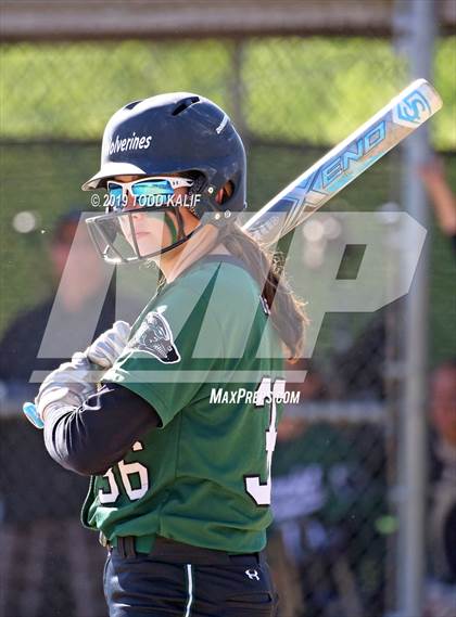 Thumbnail 3 in Fitch vs Griswold (ECC First Round) photogallery.