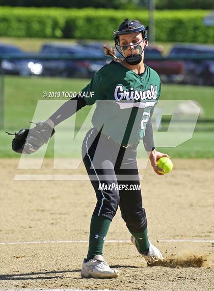 Thumbnail 3 in Fitch vs Griswold (ECC First Round) photogallery.