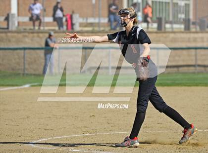 Thumbnail 2 in Fitch vs Griswold (ECC First Round) photogallery.