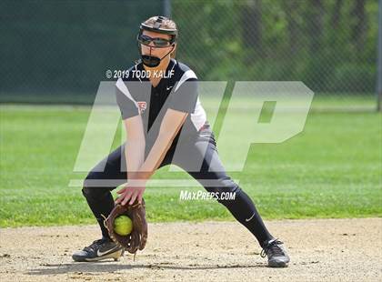 Thumbnail 3 in Fitch vs Griswold (ECC First Round) photogallery.