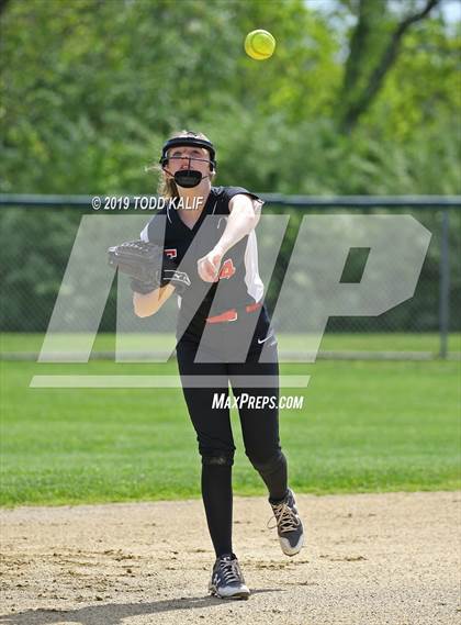 Thumbnail 2 in Fitch vs Griswold (ECC First Round) photogallery.
