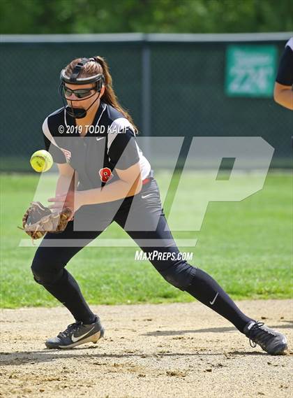 Thumbnail 1 in Fitch vs Griswold (ECC First Round) photogallery.