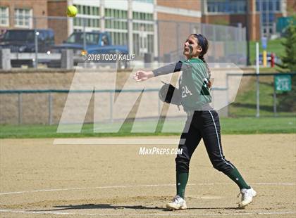 Thumbnail 3 in Fitch vs Griswold (ECC First Round) photogallery.