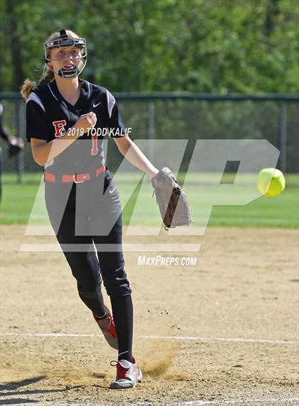 Thumbnail 3 in Fitch vs Griswold (ECC First Round) photogallery.
