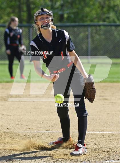 Thumbnail 1 in Fitch vs Griswold (ECC First Round) photogallery.
