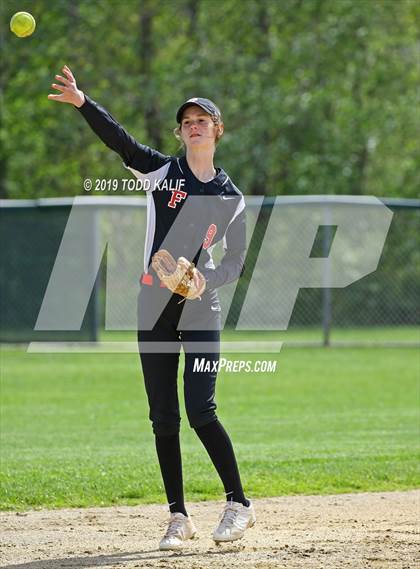 Thumbnail 1 in Fitch vs Griswold (ECC First Round) photogallery.