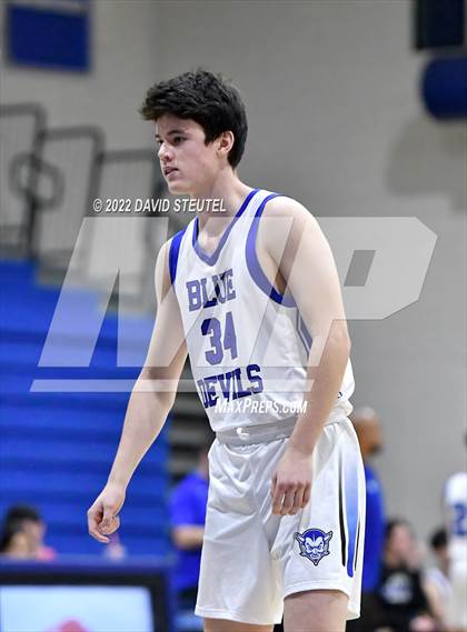 Thumbnail 1 in Del Oro vs. Davis (Les Curry Invitational) photogallery.