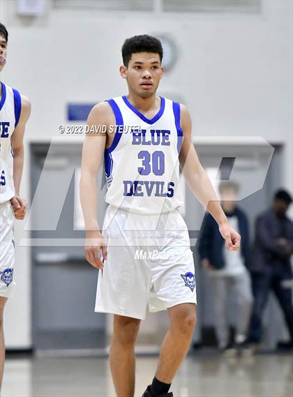 Thumbnail 1 in Del Oro vs. Davis (Les Curry Invitational) photogallery.