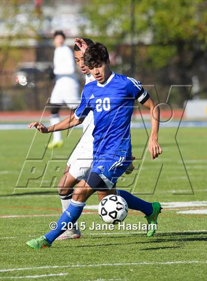 Thumbnail 2 in Pearl River vs. Amityville Memorial (NYSPHSAA Class A Final) photogallery.