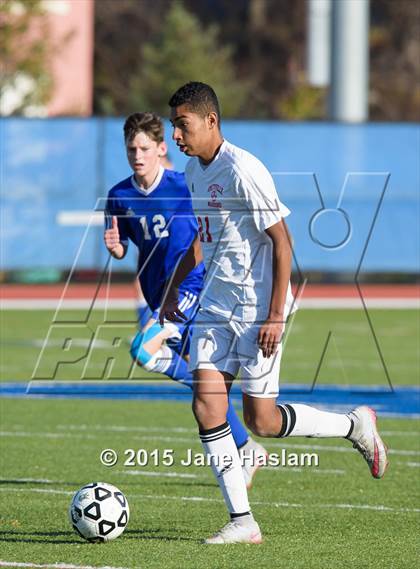Thumbnail 2 in Pearl River vs. Amityville Memorial (NYSPHSAA Class A Final) photogallery.