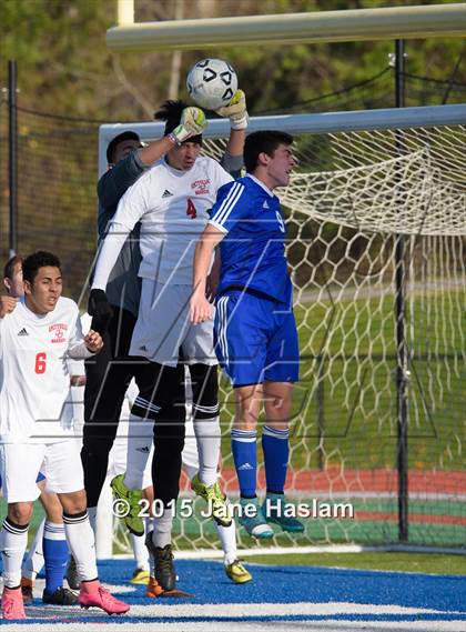 Thumbnail 2 in Pearl River vs. Amityville Memorial (NYSPHSAA Class A Final) photogallery.