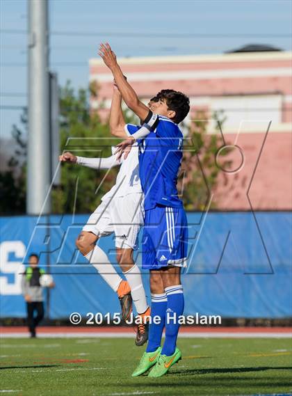 Thumbnail 2 in Pearl River vs. Amityville Memorial (NYSPHSAA Class A Final) photogallery.