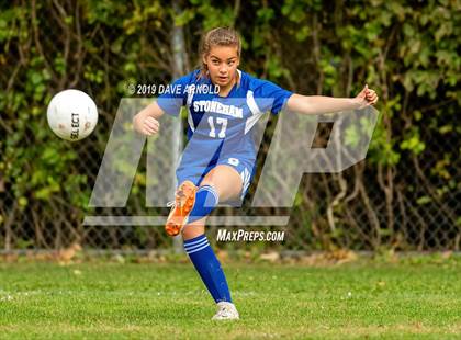 Thumbnail 3 in Reading Memorial @ Stoneham photogallery.