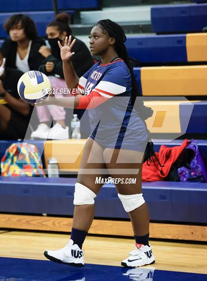 Thumbnail 2 in Eagle's Landing vs Jackson photogallery.