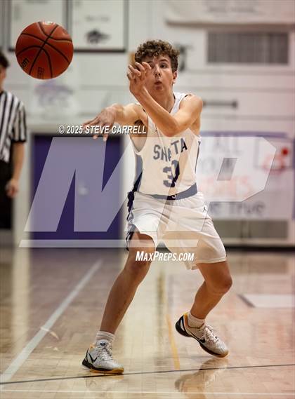 Thumbnail 3 in Chico @ Shasta photogallery.