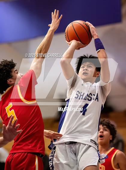 Thumbnail 1 in Chico @ Shasta photogallery.