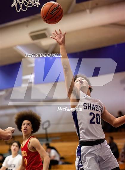 Thumbnail 1 in Chico @ Shasta photogallery.