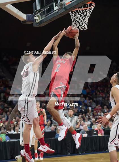 Thumbnail 2 in Eaglecrest vs. Denver East (CHSAA 5A Great 8) photogallery.