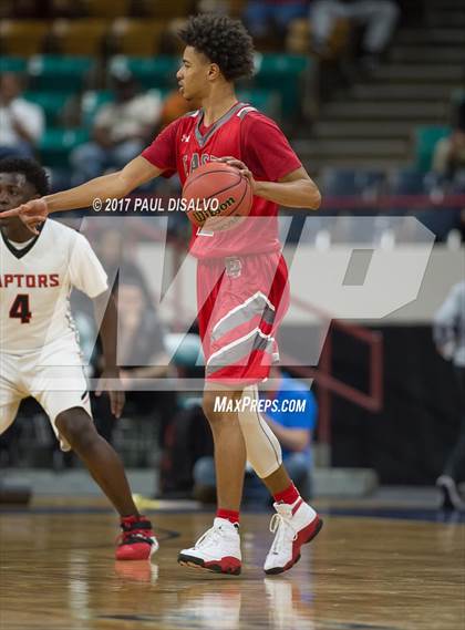 Thumbnail 2 in Eaglecrest vs. Denver East (CHSAA 5A Great 8) photogallery.