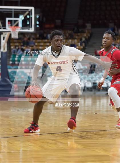 Thumbnail 1 in Eaglecrest vs. Denver East (CHSAA 5A Great 8) photogallery.