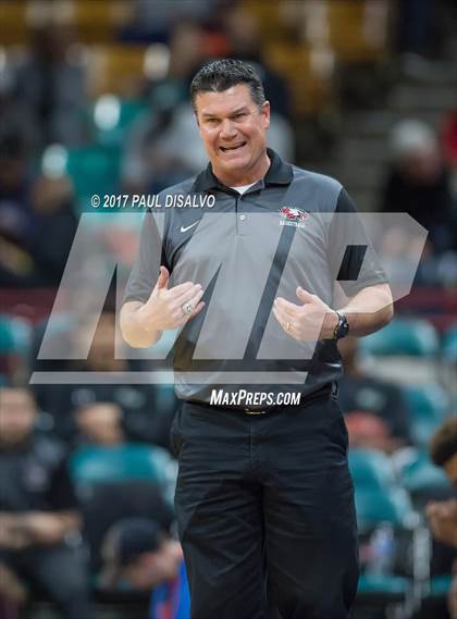 Thumbnail 3 in Eaglecrest vs. Denver East (CHSAA 5A Great 8) photogallery.