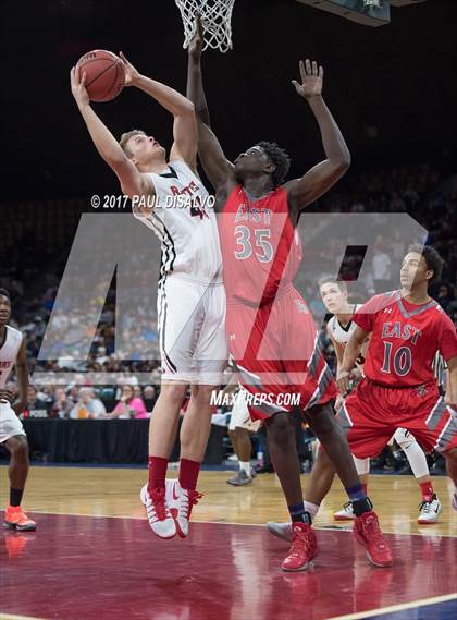 Thumbnail 1 in Eaglecrest vs. Denver East (CHSAA 5A Great 8) photogallery.