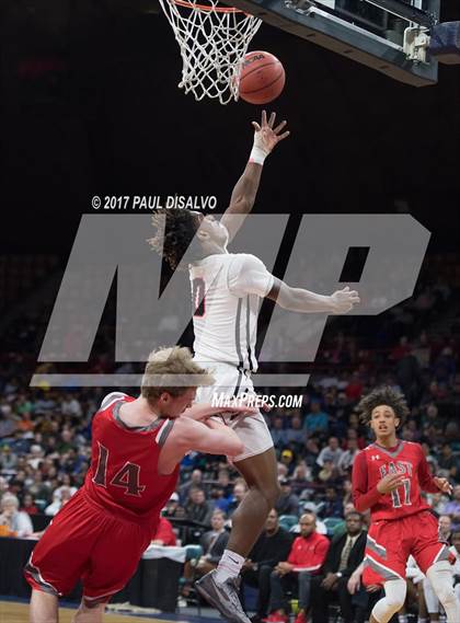 Thumbnail 2 in Eaglecrest vs. Denver East (CHSAA 5A Great 8) photogallery.
