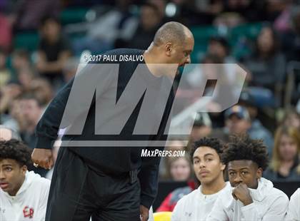 Thumbnail 2 in Eaglecrest vs. Denver East (CHSAA 5A Great 8) photogallery.