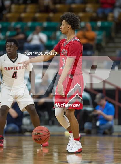 Thumbnail 1 in Eaglecrest vs. Denver East (CHSAA 5A Great 8) photogallery.
