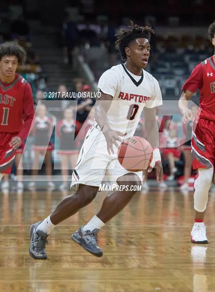 Thumbnail 3 in Eaglecrest vs. Denver East (CHSAA 5A Great 8) photogallery.