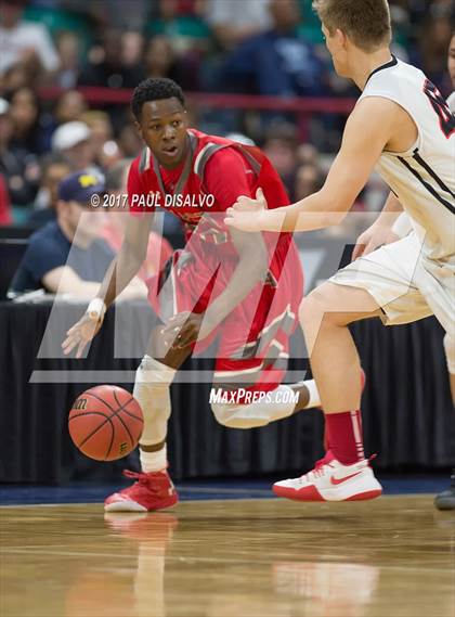 Thumbnail 2 in Eaglecrest vs. Denver East (CHSAA 5A Great 8) photogallery.