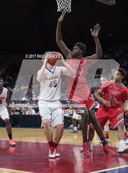 Thumbnail 2 in Eaglecrest vs. Denver East (CHSAA 5A Great 8) photogallery.
