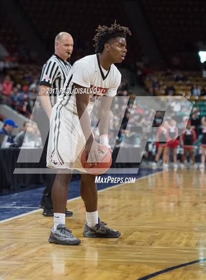 Thumbnail 1 in Eaglecrest vs. Denver East (CHSAA 5A Great 8) photogallery.