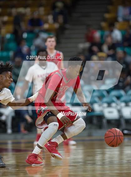 Thumbnail 2 in Eaglecrest vs. Denver East (CHSAA 5A Great 8) photogallery.