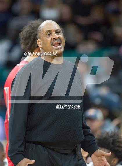 Thumbnail 1 in Eaglecrest vs. Denver East (CHSAA 5A Great 8) photogallery.