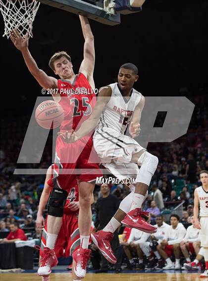 Thumbnail 1 in Eaglecrest vs. Denver East (CHSAA 5A Great 8) photogallery.
