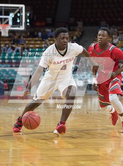 Thumbnail 2 in Eaglecrest vs. Denver East (CHSAA 5A Great 8) photogallery.