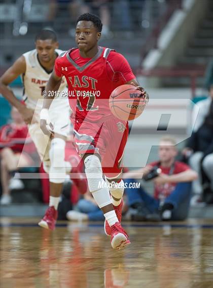 Thumbnail 3 in Eaglecrest vs. Denver East (CHSAA 5A Great 8) photogallery.